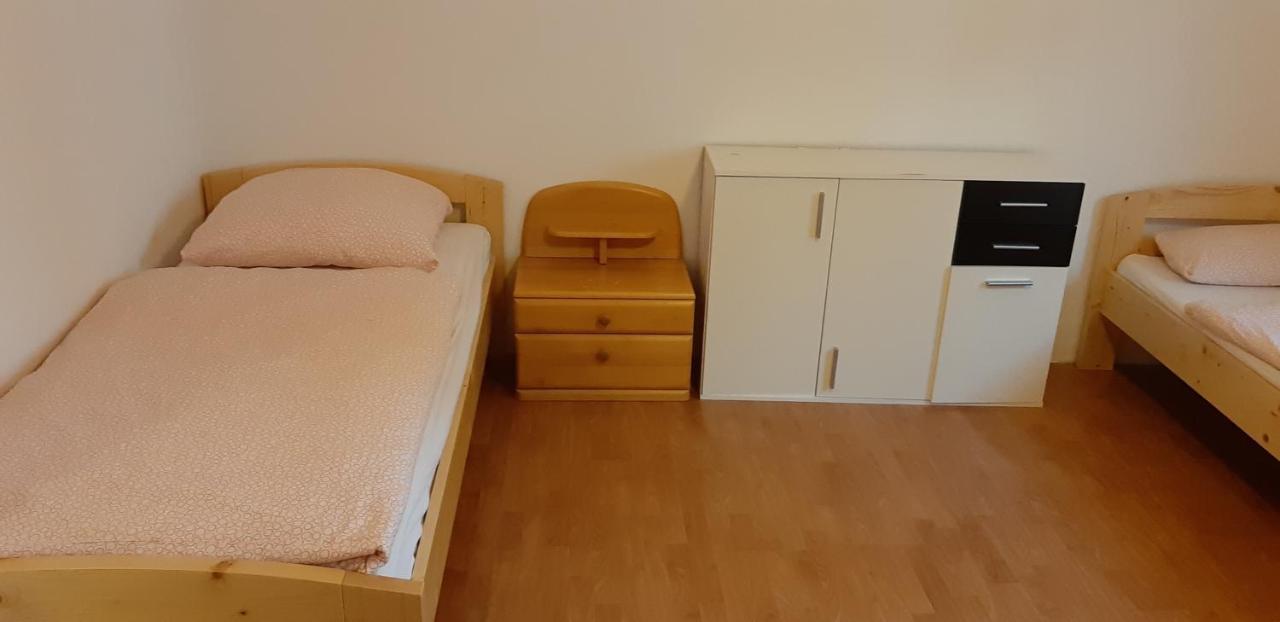 Ferienwohnung Glaser Pforzheim Exteriör bild